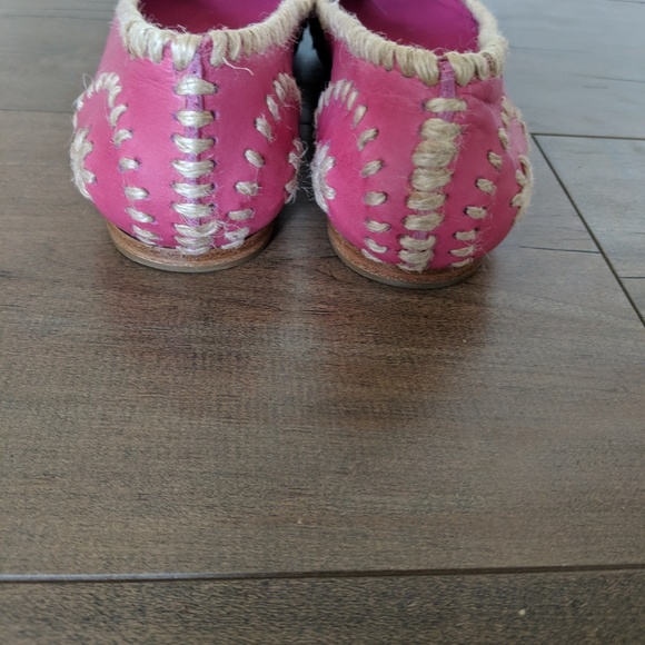 Jack Rogers flats - Picture 3 of 7